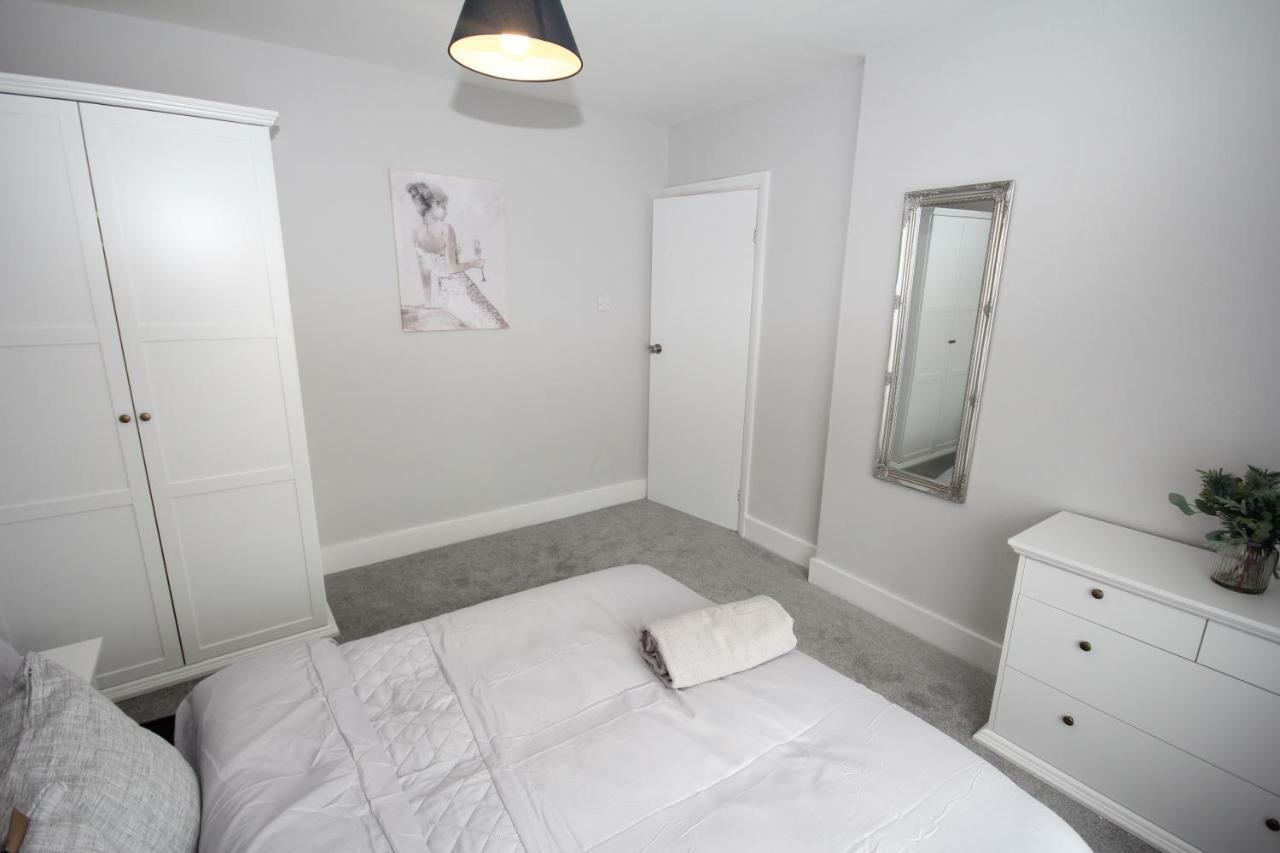 The Uxbridge House Villa Luaran gambar