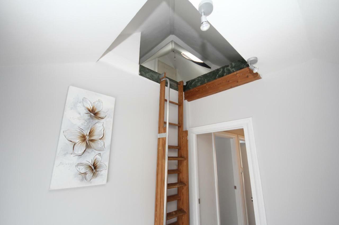 The Uxbridge House Villa Luaran gambar